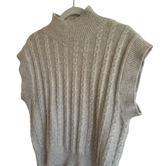 Cupcakes & Cashmere Oatmeal Cable Knit Sweater Vest, Size S - Picture 2 of 6
